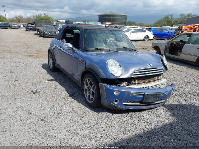 Salvage MINI Cooper Image