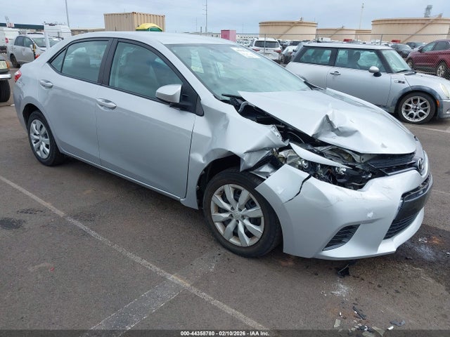 Salvage Toyota Corolla Image