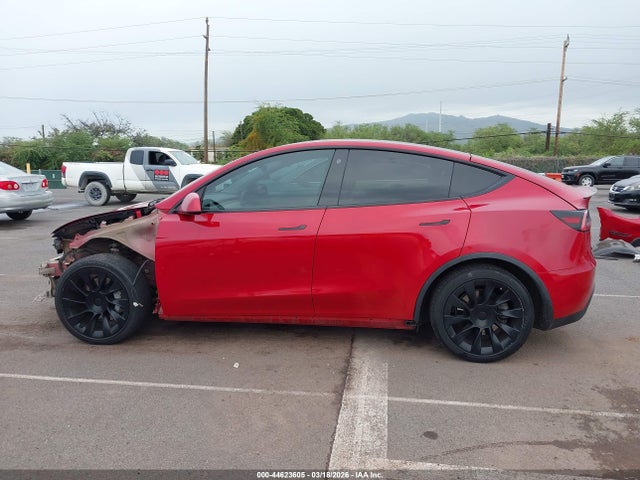Tesla Model Y Long Range Dual Motor All-wheel Drive