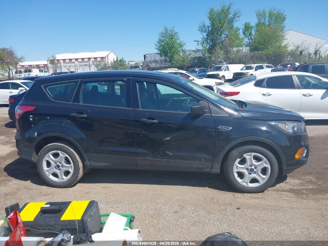 Ford Escape S