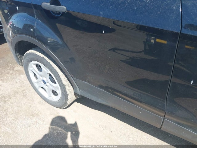 Ford Escape S