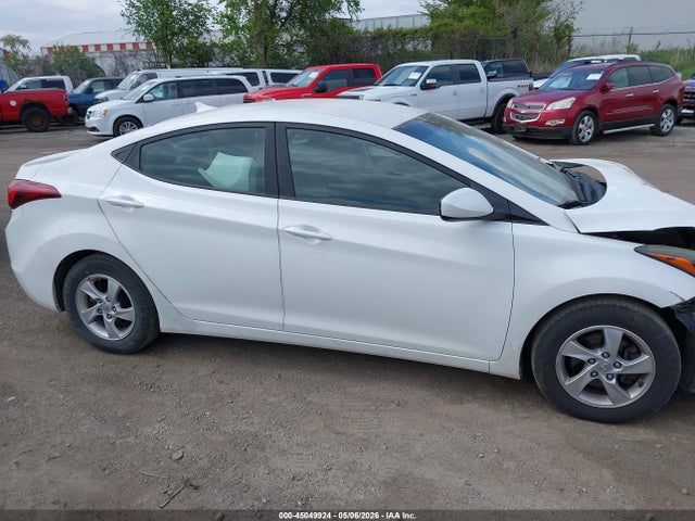 Hyundai ELANTRA Se