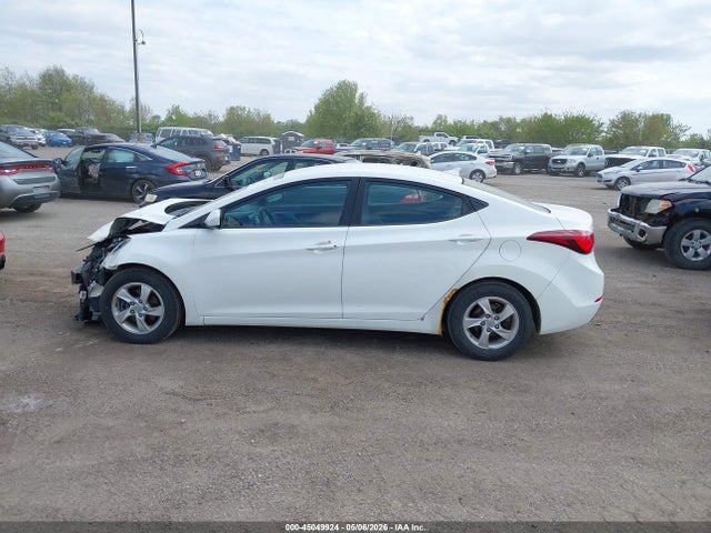 Hyundai ELANTRA Se