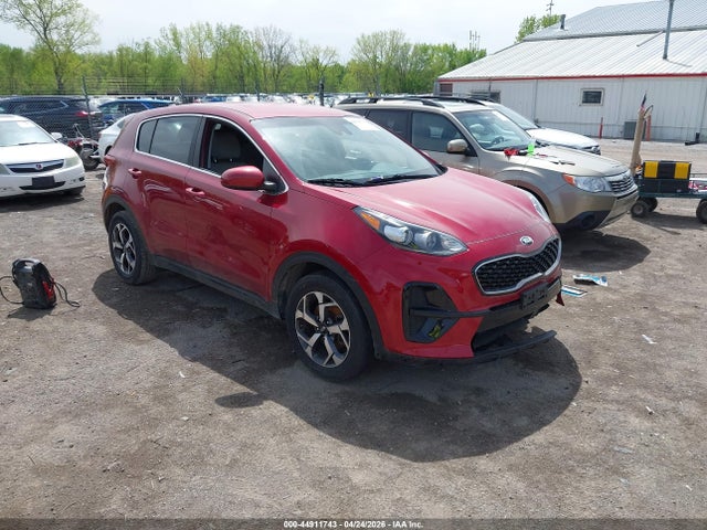 Salvage Kia Sportage Image