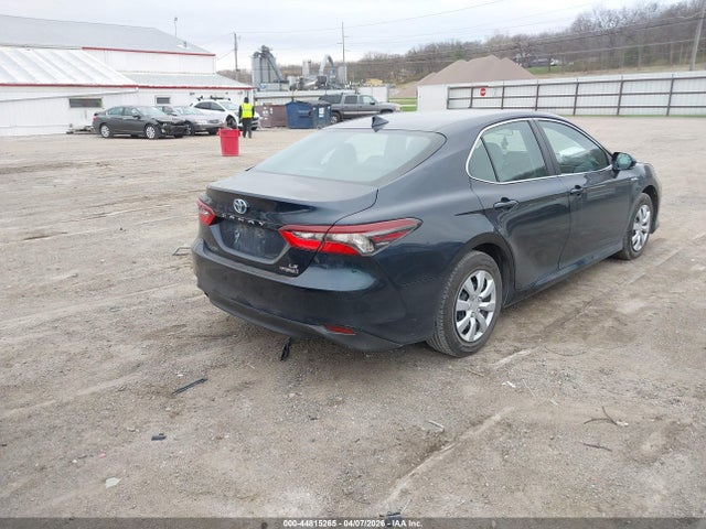 Toyota Camry Le Hybrid