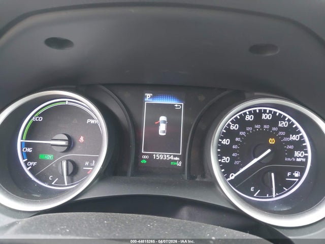 Toyota Camry Le Hybrid