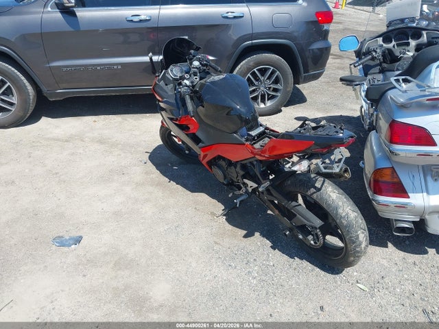 Kawasaki Ex400