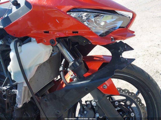 Kawasaki Ex400