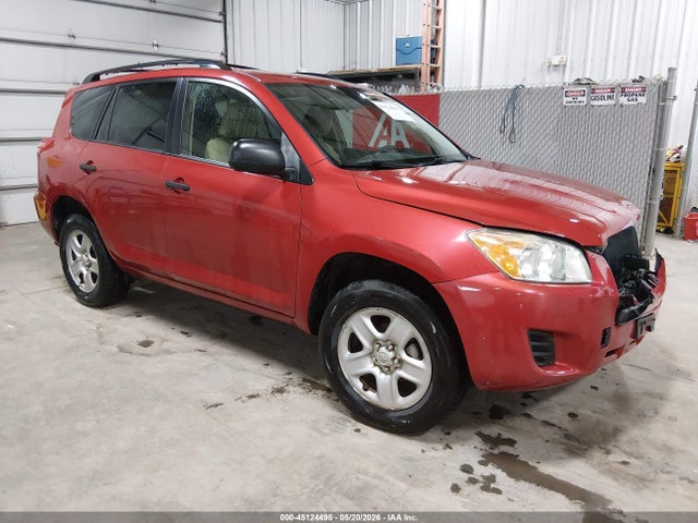 Salvage Toyota RAV4 Image