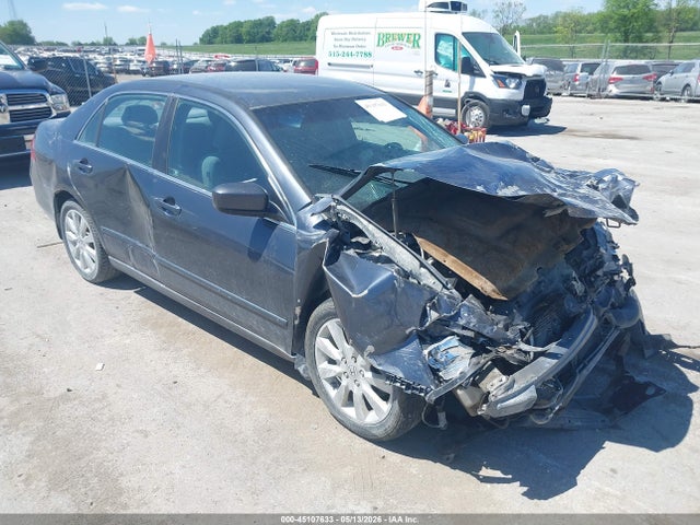 Salvage Honda Accord Image