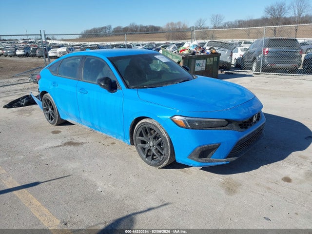 Salvage Honda Civic Image