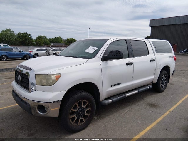 Toyota Tundra Sr5 5.7l V8