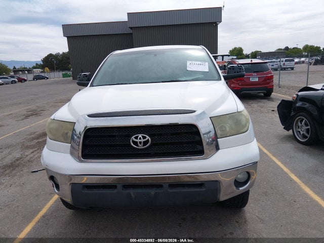 Toyota Tundra Sr5 5.7l V8