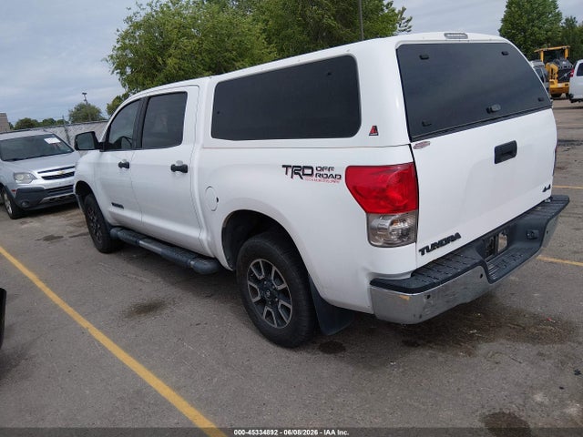 Toyota Tundra Sr5 5.7l V8