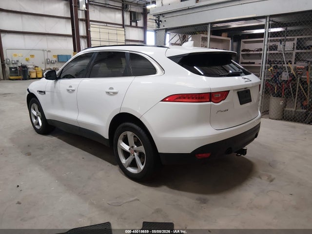Jaguar F-PACE 25t Premium