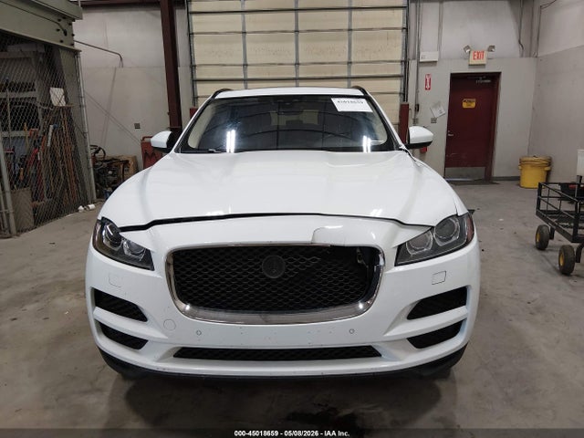 Jaguar F-PACE 25t Premium