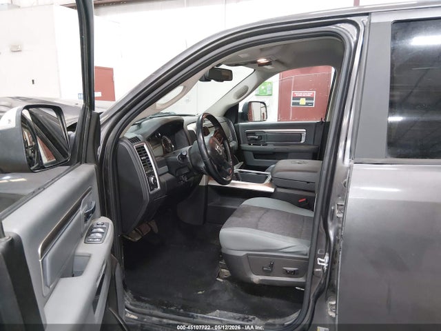 Ram 1500 Big Horn  4x4 5'7 Box