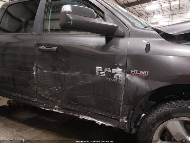 Ram 1500 Big Horn  4x4 5'7 Box