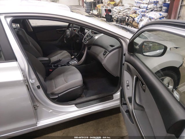 Hyundai ELANTRA Gls
