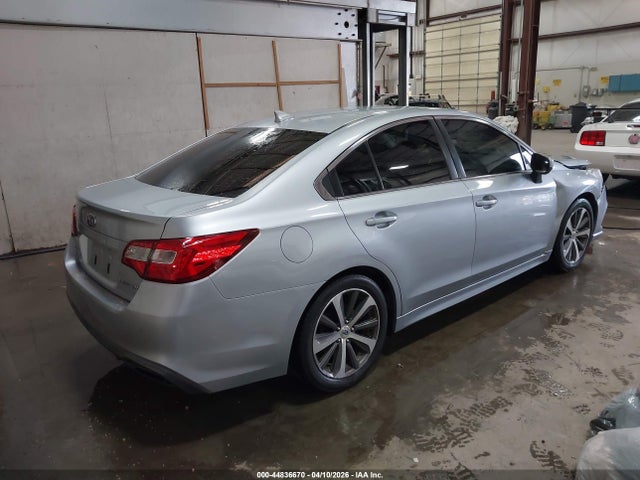 Subaru Legacy 2.5i Limited