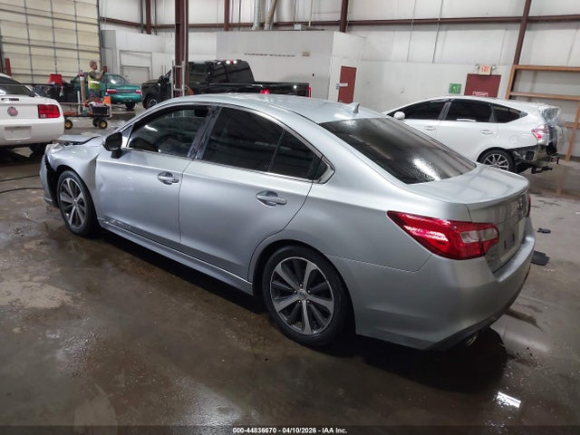 Subaru Legacy 2.5i Limited