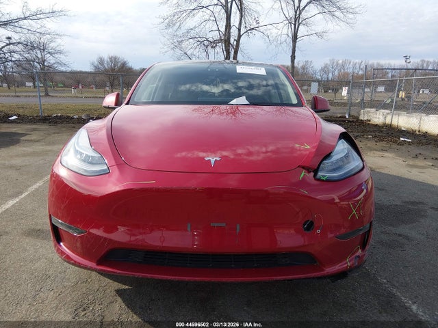 Tesla Model Y Long Range Dual Motor All-wheel Drive