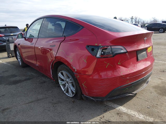 Tesla Model Y Long Range Dual Motor All-wheel Drive