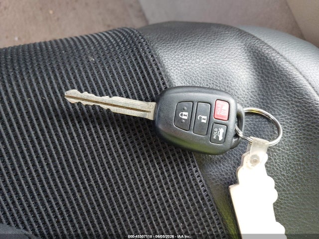 Toyota Camry Xle