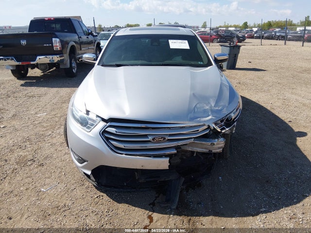 Ford Taurus Limited