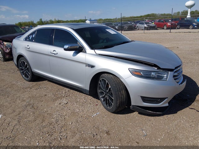 Salvage Ford Taurus Image