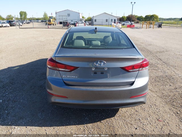 Hyundai ELANTRA Sel