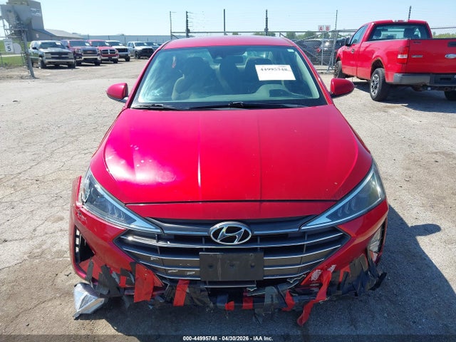 Hyundai ELANTRA Sel