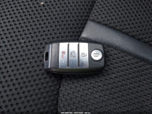 Kia Optima S