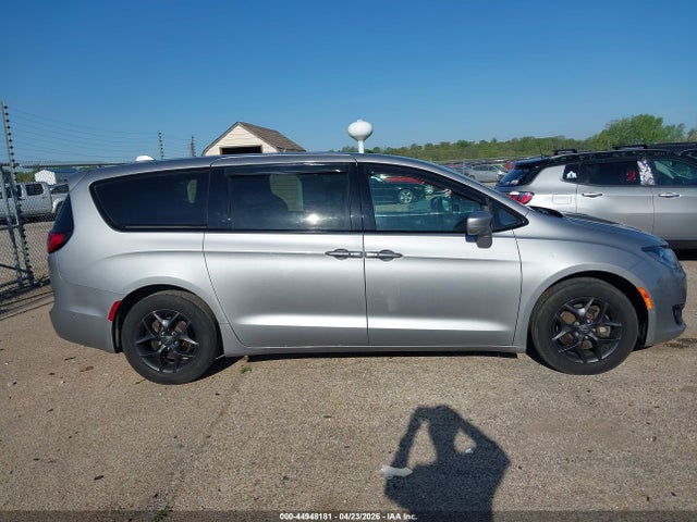 Chrysler Pacifica Touring Plus
