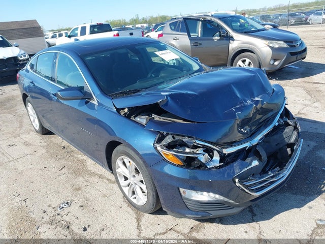 Salvage Chevrolet Malibu Image