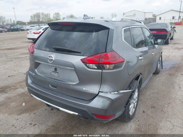 Nissan Rogue Sv