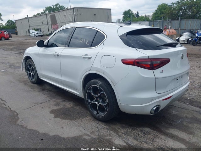 Alfa Romeo Stelvio Ti Awd