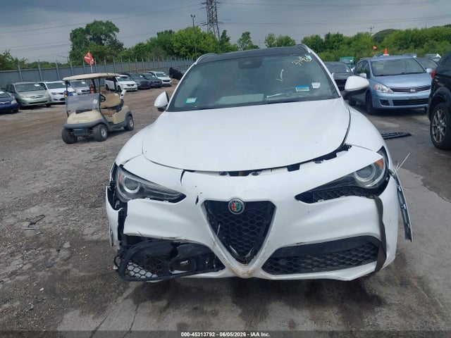 Alfa Romeo Stelvio Ti Awd
