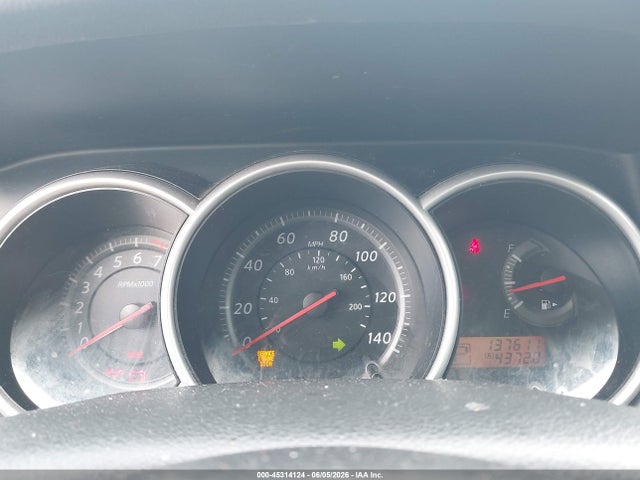 Nissan Versa 1.8s