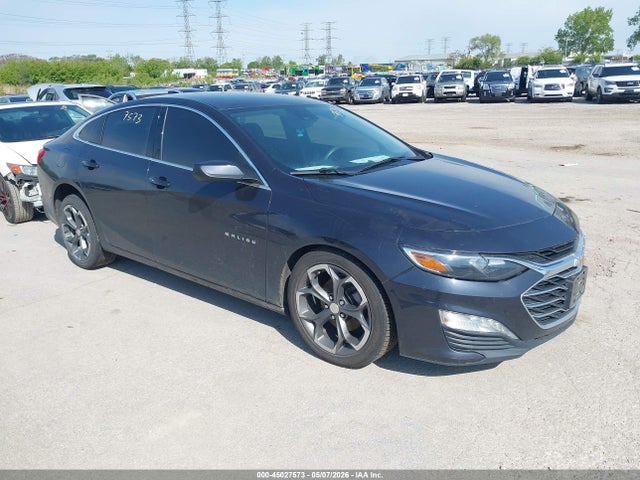 Salvage Chevrolet Malibu Image