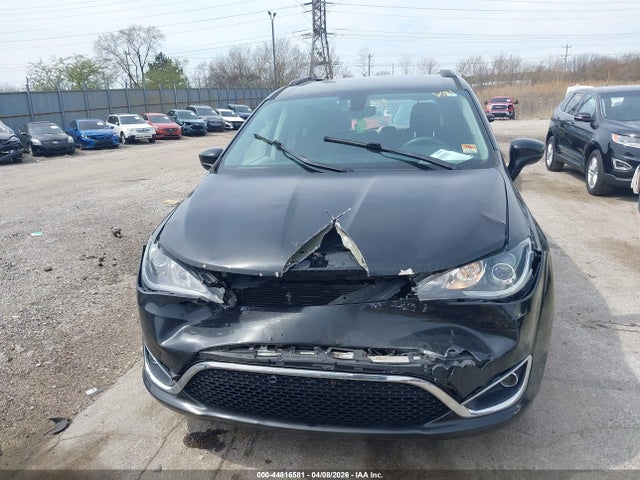 Chrysler Pacifica Touring Plus