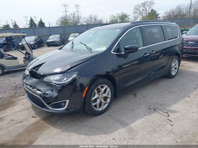 Chrysler Pacifica Touring Plus