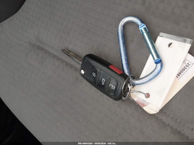 Volkswagen Jetta 1.4t S