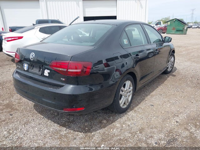 Volkswagen Jetta 1.4t S