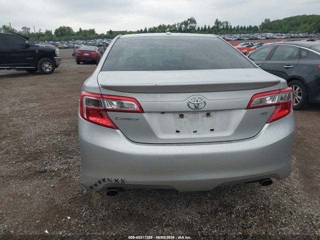 Toyota Camry Se V6