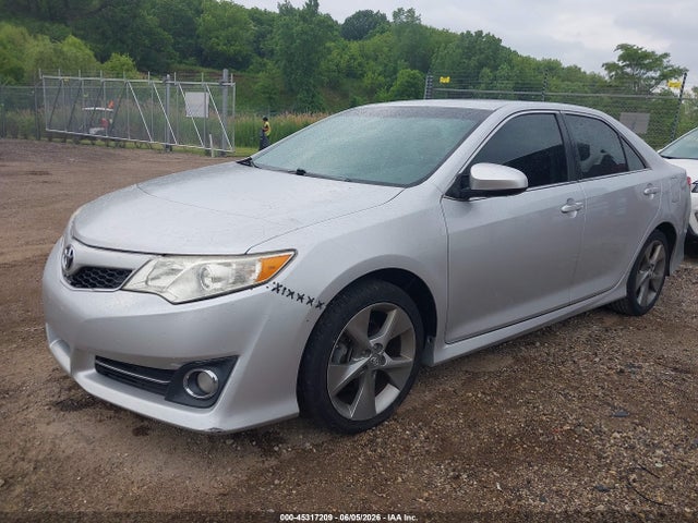 Toyota Camry Se V6