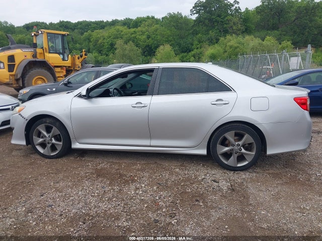 Toyota Camry Se V6
