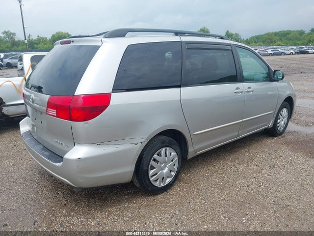 Toyota Sienna Le