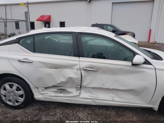 Nissan Altima S Fwd