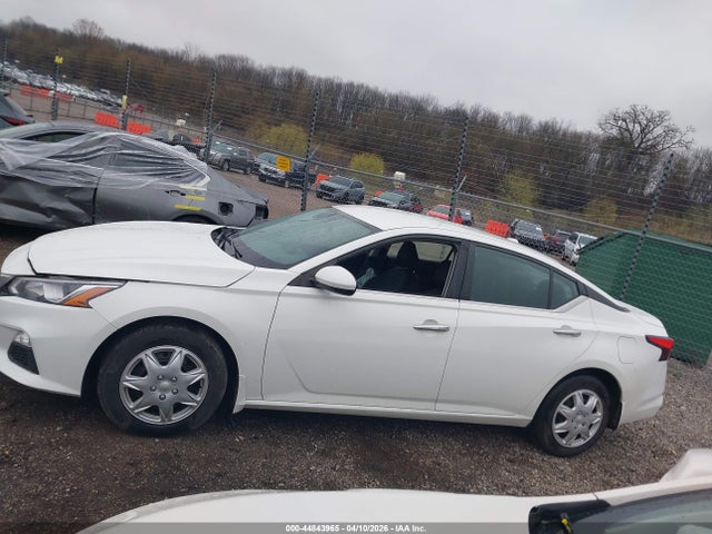 Nissan Altima S Fwd